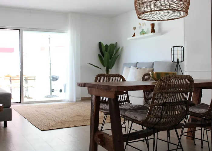 Alto Mar 2 Apartment *